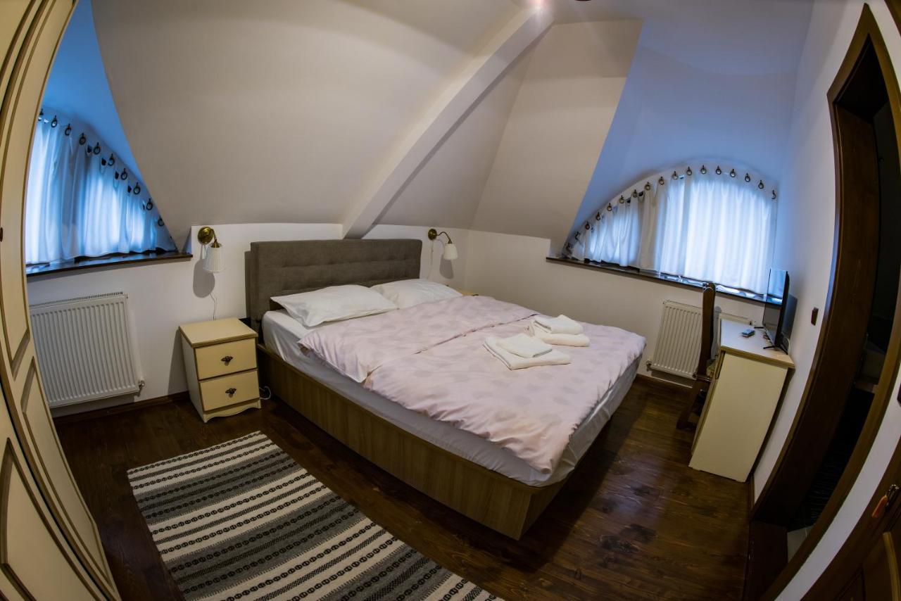 Отель Casa Strabunicului Partestii de Sus  Экстерьер фото