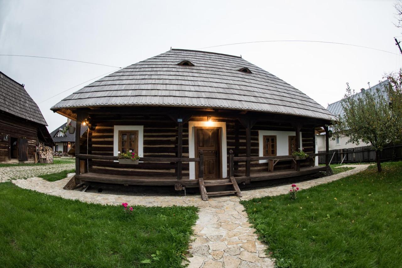 Отель Casa Strabunicului Partestii de Sus  Экстерьер фото